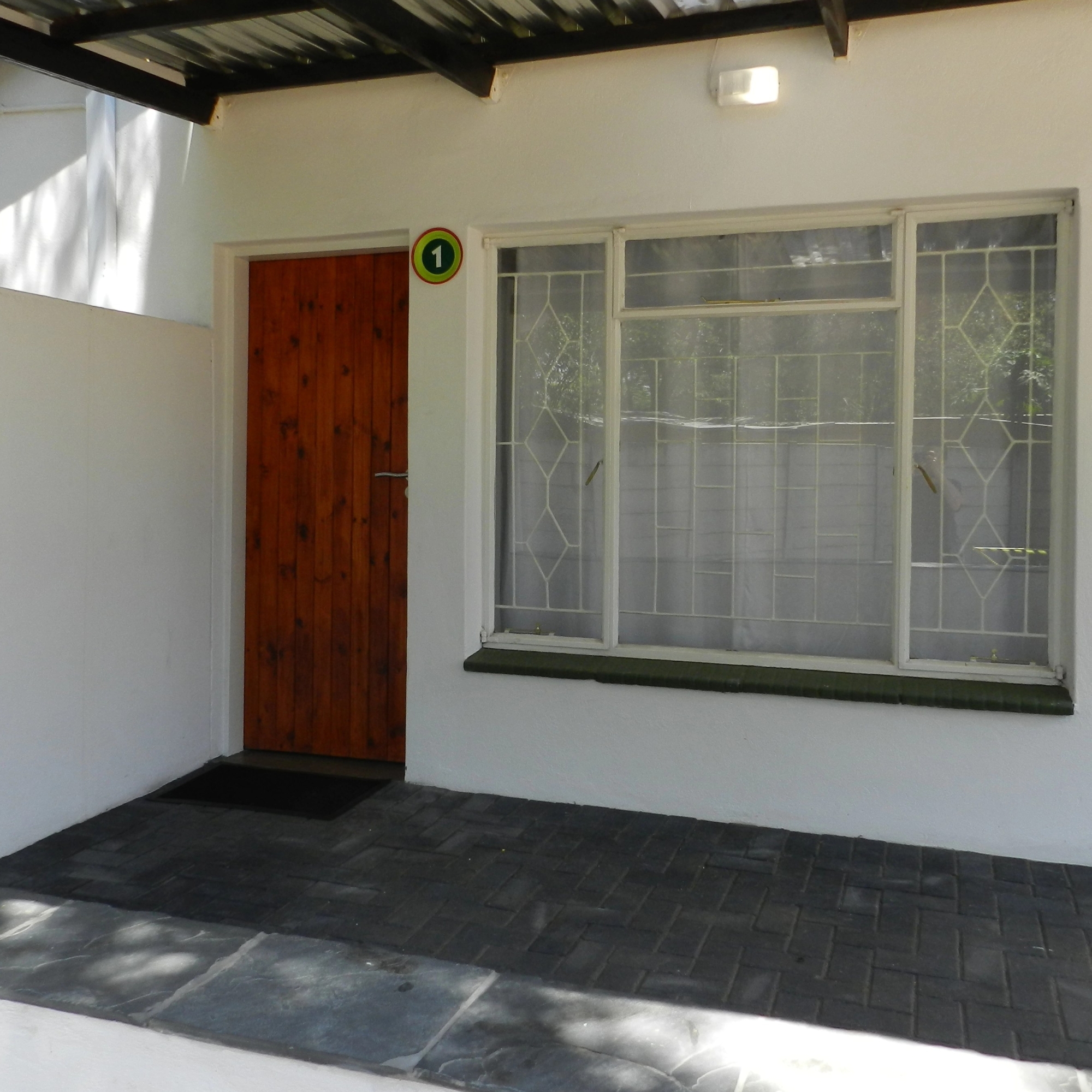 Volmoed 1 entrance and veranda, President Paul Kruger Guest Lodge